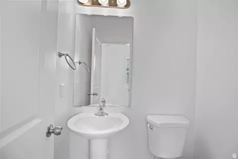 Bath - 1271 W 500 S, Logan, UT 84321 photo 1 of 4