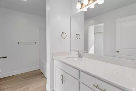 Bath - 1271 W 500 S, Logan, UT 84321 photo 2 of 4