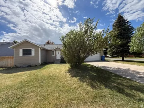 44 Wapiti Loop, Hyrum, UT 84319