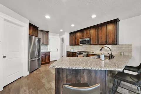 Kitchen - 254 S 1675 E, Layton, UT 84040 photo 1 of 4