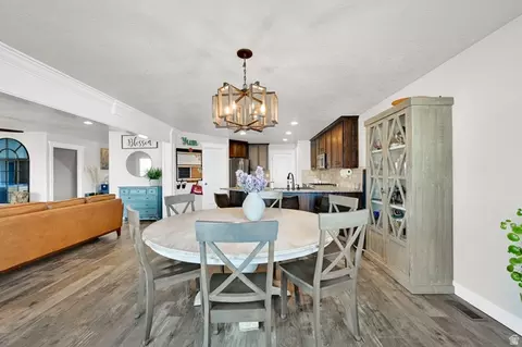 Dining - 254 S 1675 E, Layton, UT 84040 photo 4 of 4