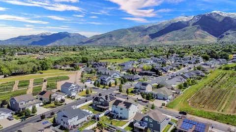 View/Area - 254 S 1675 E, Layton, UT 84040 photo 5 of 20
