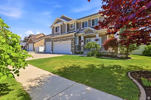 1369 W 725 S, Layton, UT 84041