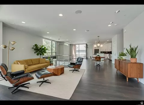 676 Markea Ave #9, Salt Lake City, UT 84102
