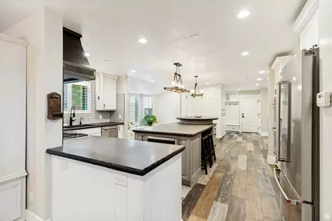 Kitchen - 1956 E Brandon Park Pl S, Sandy, UT 84092 photo 1 of 7