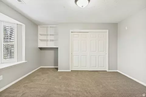 Bedroom - 1956 E Brandon Park Pl S, Sandy, UT 84092 photo 8 of 10