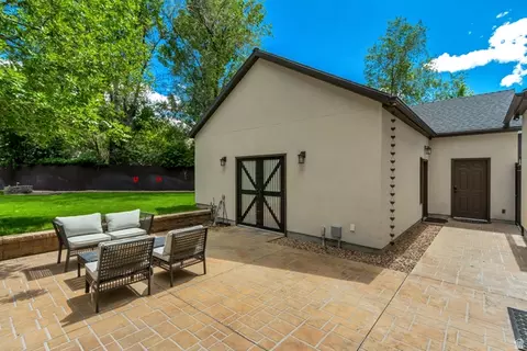 Exterior - 1956 E Brandon Park Pl S, Sandy, UT 84092 photo 18 of 26