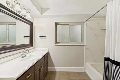 Bath - 1956 E Brandon Park Pl S, Sandy, UT 84092 photo 9 of 9