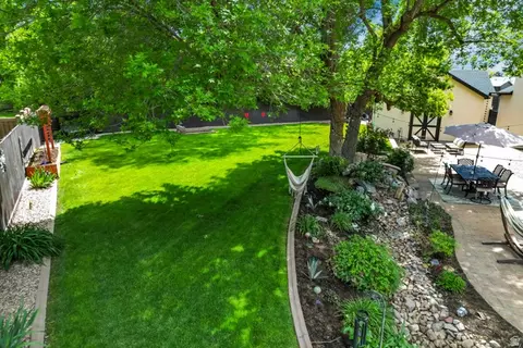 Exterior - 1956 E Brandon Park Pl S, Sandy, UT 84092 photo 3 of 26