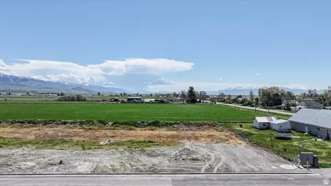 28 E 200 S #1, Lewiston, UT 84320