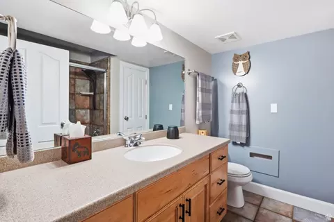 Bath - 1348 E 2450 N, North Ogden, UT 84414 photo 5 of 6