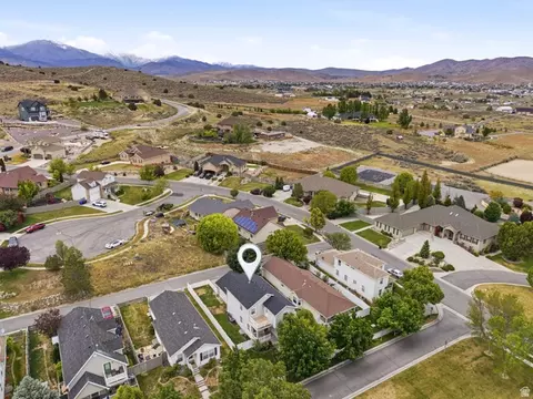 View/Area - 7901 N Weeping Ash Dr, Eagle Mountain, UT 84005 photo 1 of 2