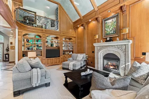 Living - 761 S 1030 E, Orem, UT 84097 photo 6 of 13