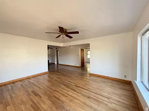 Living - 195 E 200 S, Kanosh, UT 84637 photo 3 of 4
