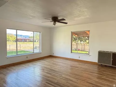 Living - 195 E 200 S, Kanosh, UT 84637 photo 1 of 4