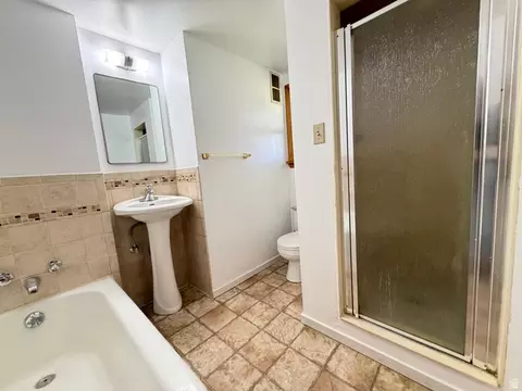 Bath - 195 E 200 S, Kanosh, UT 84637 photo 2 of 2