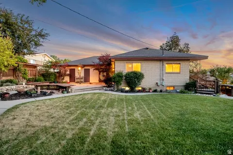 Exterior - 739 E 550 N, Bountiful, UT 84010 photo 19 of 21