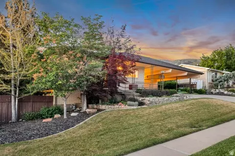 Exterior - 739 E 550 N, Bountiful, UT 84010 photo 7 of 21