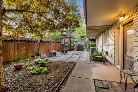 Exterior - 739 E 550 N, Bountiful, UT 84010 photo 15 of 21