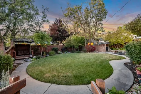 Exterior - 739 E 550 N, Bountiful, UT 84010 photo 21 of 21