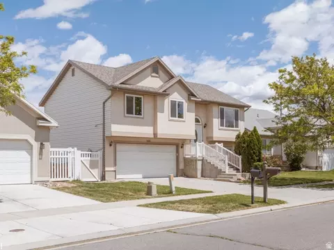 266 W Beverlee Ann Dr, Draper, UT 84020