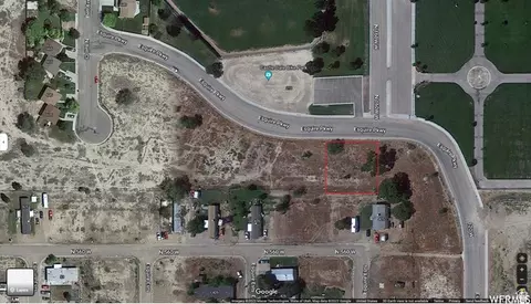 175 W Esquire Pkwy #1, Castle Dale, UT 84513