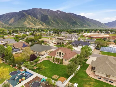 View/Area - 255 E 1300 N, Mapleton, UT 84664 photo 3 of 3
