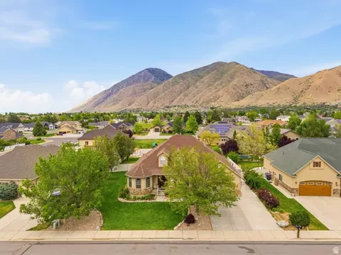255 E 1300 N, Mapleton, UT 84664