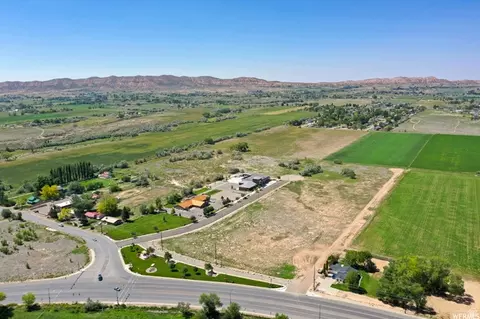 3000 S 1500 E, Vernal, UT 84078 photo 3