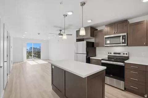 1032 E 400 S #602B, Salt Lake City, UT 84102