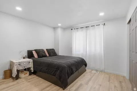 Bedroom - 548 W 5900 S, Murray, UT 84123 photo 2 of 7