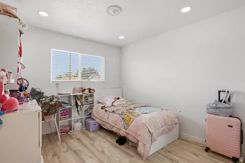 Bedroom - 548 W 5900 S, Murray, UT 84123 photo 3 of 7