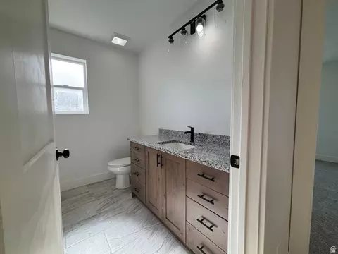 Bath - 678 E Union St S, Manti, UT 84642 photo 2 of 5
