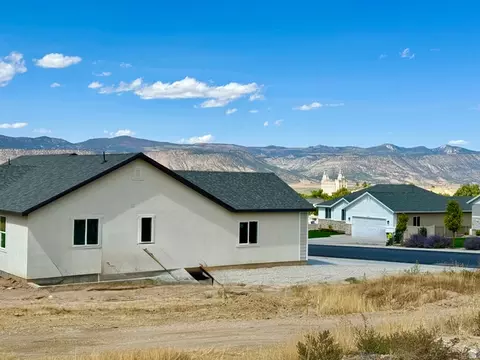 Exterior - 678 E Union St S, Manti, UT 84642 photo 4 of 5