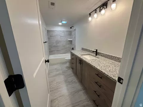 Bath - 678 E Union St S, Manti, UT 84642 photo 5 of 5