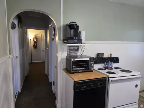 Entry Way - 250 W 200 N, Beaver, UT 84713 photo 5 of 5