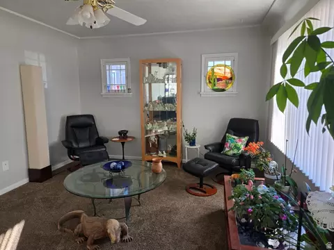 Living - 250 W 200 N, Beaver, UT 84713 photo 2 of 10