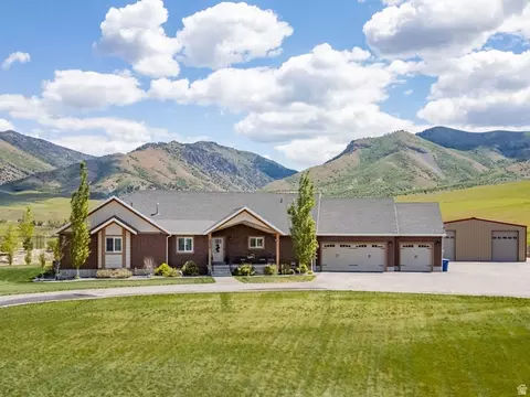 8896 S 650 E, Paradise, UT 84328