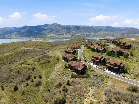 View/Area - 1748 E Longview Dr, Hideout, UT 84036 photo 9 of 10
