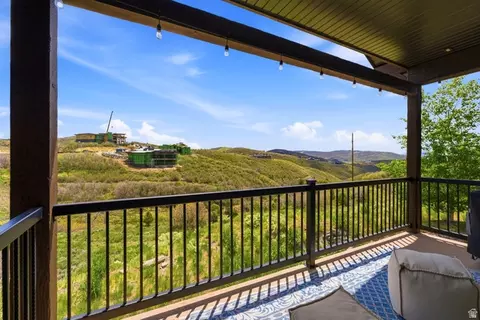 Exterior - 1748 E Longview Dr, Hideout, UT 84036 photo 4 of 12