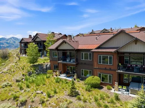 Exterior - 1748 E Longview Dr, Hideout, UT 84036 photo 12 of 12