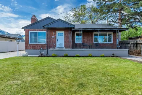 122 E 400 N, Tooele, UT 84074