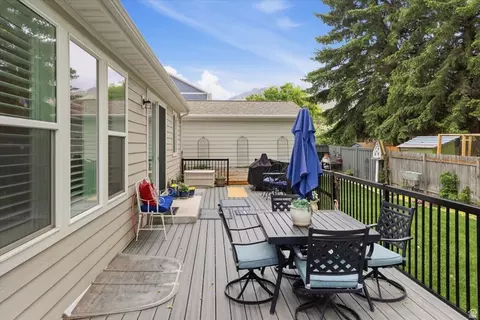 Exterior - 638 E 2000 N, North Logan, UT 84341 photo 5 of 14
