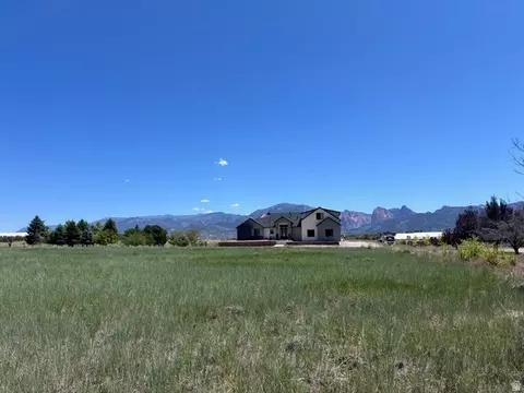 646 S 800 E, New Harmony, UT 84757 photo 7