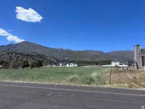 646 S 800 E, New Harmony, UT 84757 photo 9