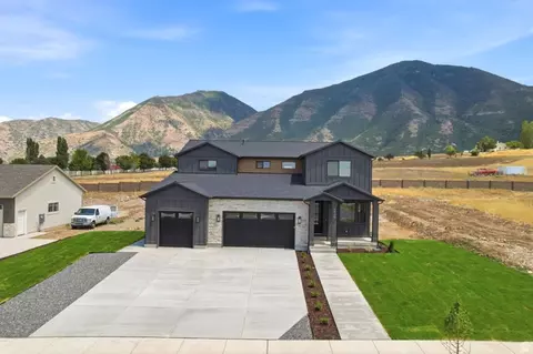 Exterior - 1515 S 920 E, Salem, UT 84653 photo 3 of 4