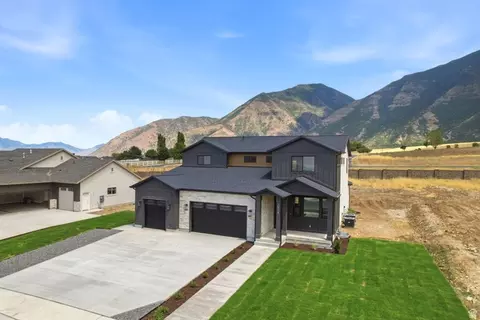 Exterior - 1515 S 920 E, Salem, UT 84653 photo 4 of 7