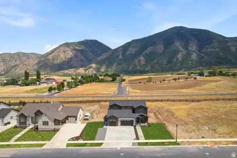View/Area - 1515 S 920 E, Salem, UT 84653 photo 1 of 2
