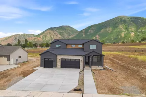 Exterior - 1515 S 920 E, Salem, UT 84653 photo 2 of 5