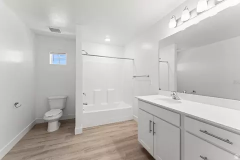 Bath - 891 N 1120 E, Spanish Fork, UT 84660 photo 2 of 4